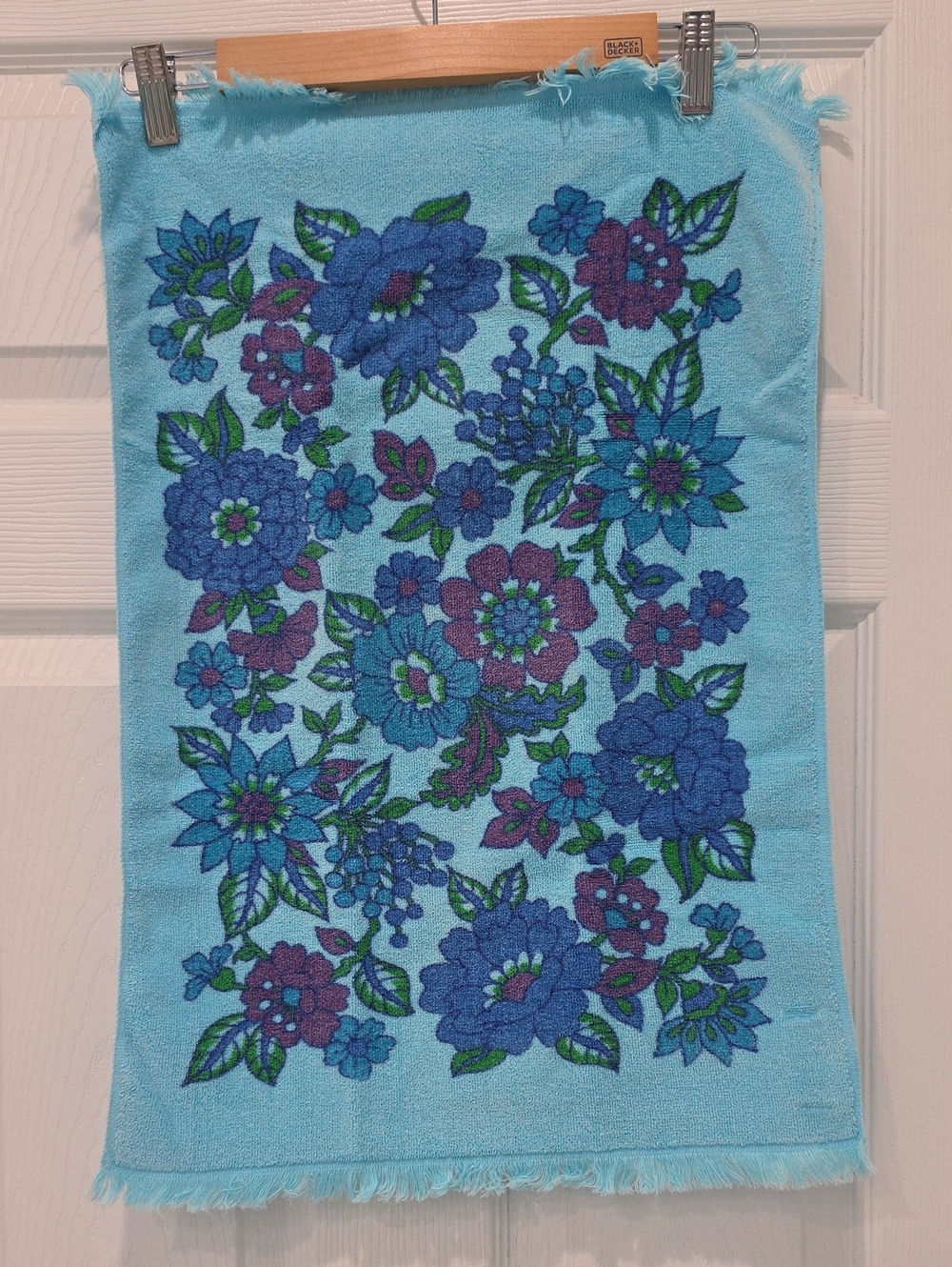 Two Vintage Fieldcrest Blue Floral  Towel with Green Leaves